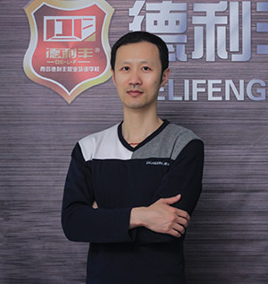 黄克宁